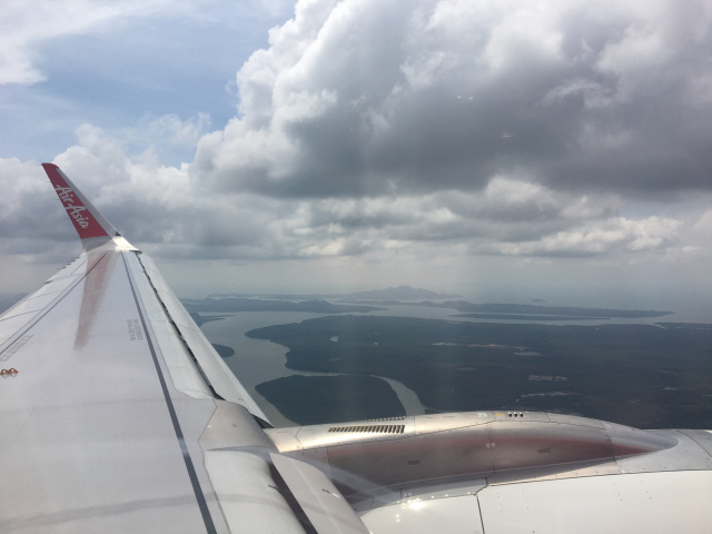 Digital Detox – Fly Away From It All Digital Detox – Fly Away From It All