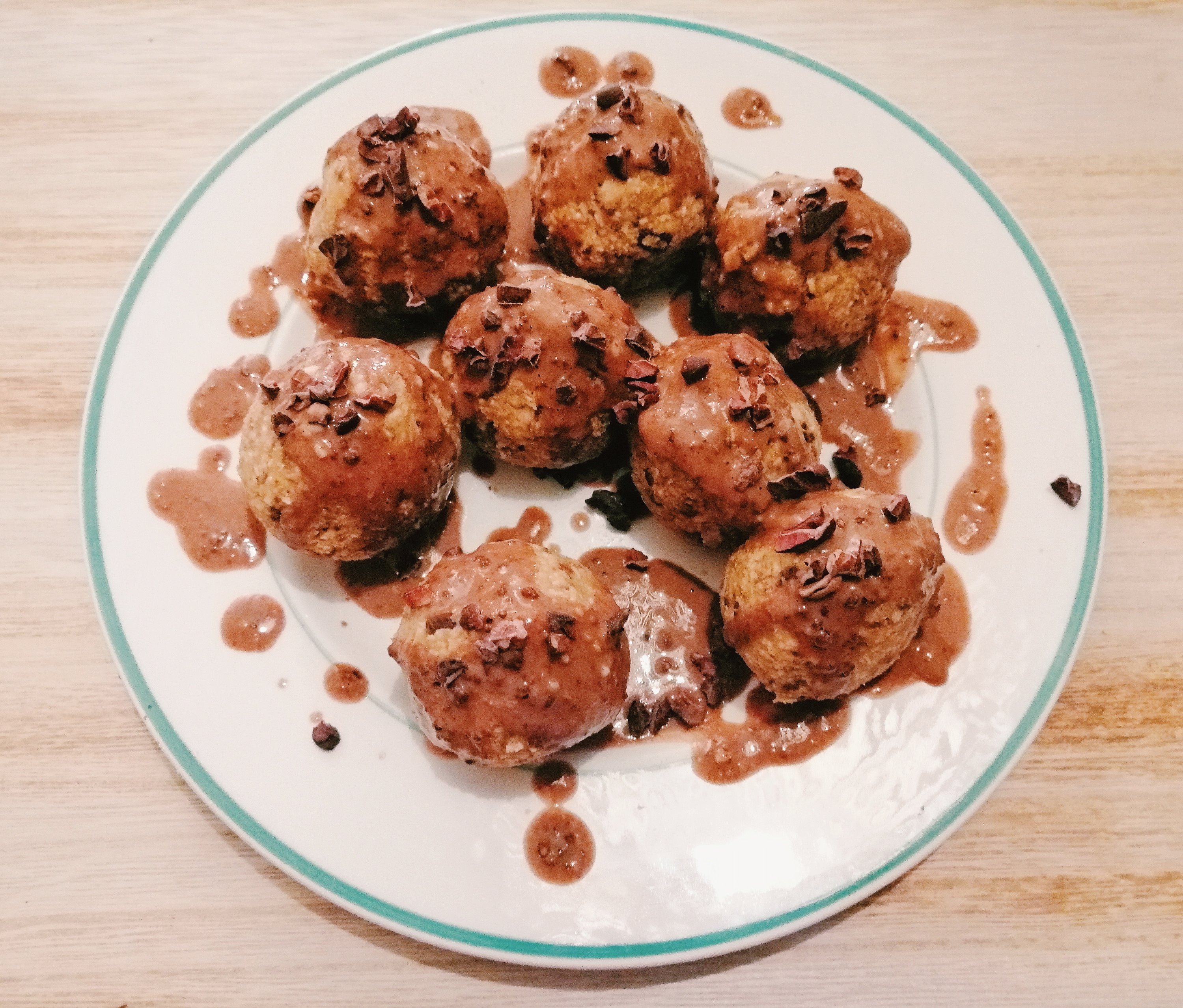 Healthy Choc Chip Cookie Dough Balls Healthy Choc Chip Cookie Dough Balls